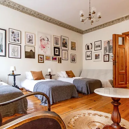 Old Town Centrum Apartment *