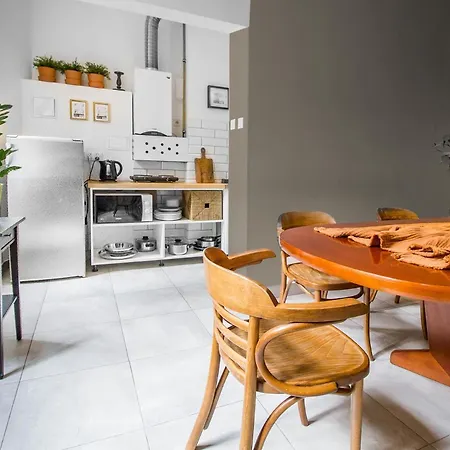 Old Town Centrum Apartment *