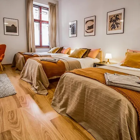 Old Town Centrum Apartment