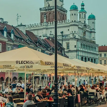 Old Town Centrum Apartment *