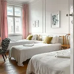 Old Town Centrum Apartment