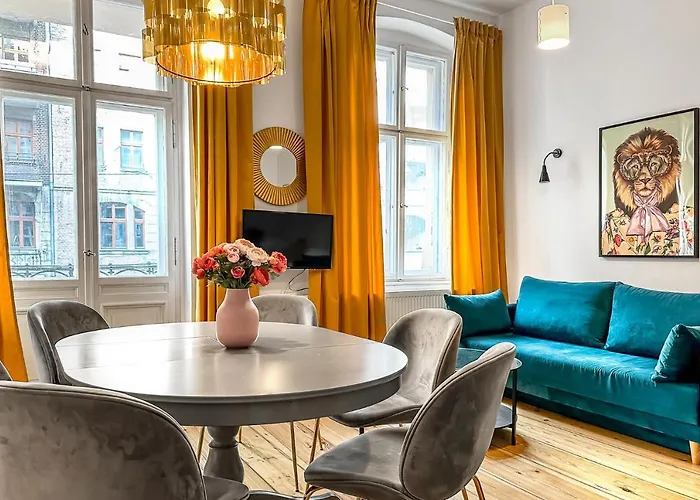 Old Town Centrum * بوزنان